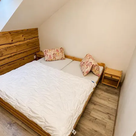 דירה House With Sauna And Jacuzzi 2
