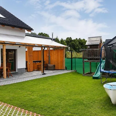 House With Sauna And Jacuzzi 2 דירה Svaty Kriz
