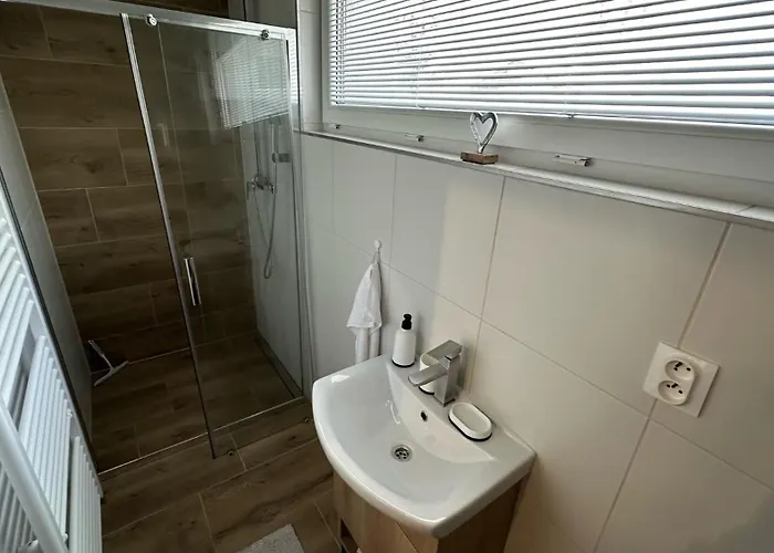 Lägenhet House With Sauna And Jacuzzi 2 Svaty Kriz